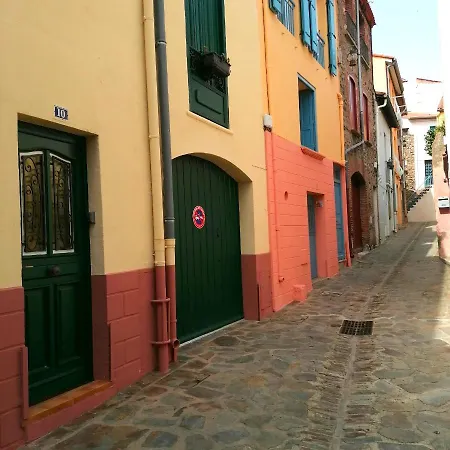 6qui10-3 - Style Loft Pour 6 Personnes Sous Les Toits Collioure